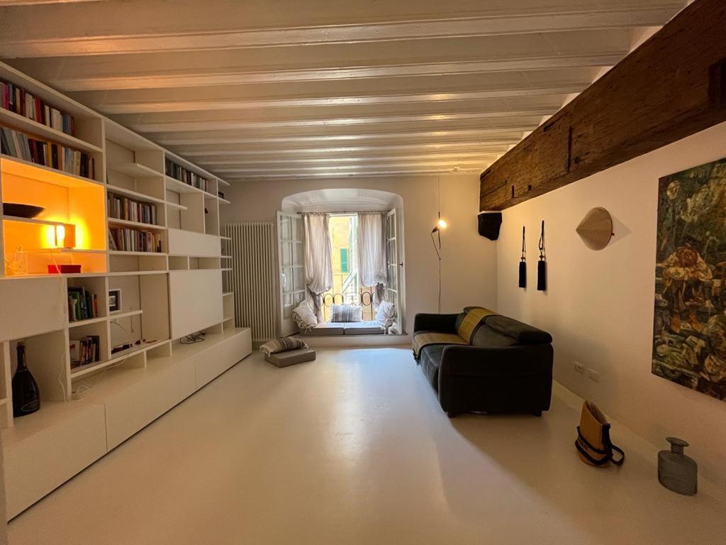 Dimora Al Porto Antico Apartment Genoa Exterior photo